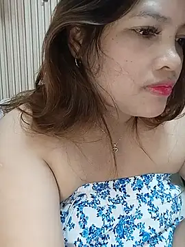 Wild_OfficeGirl_Margarett webcam