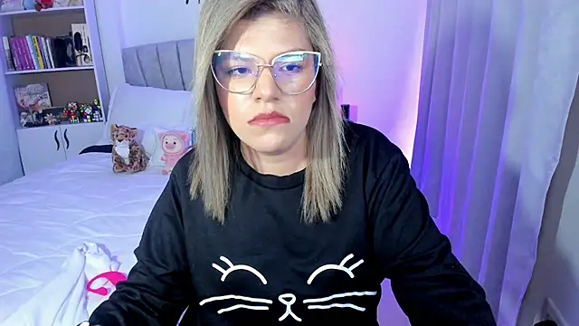 EffyFanny webcam