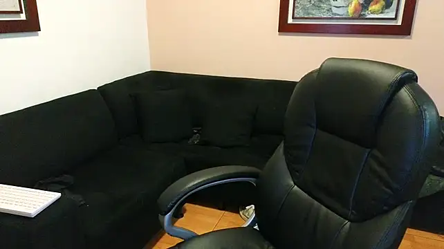 bratbuddies live cam on StripChat