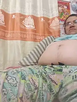 karlythoth@xh webcam