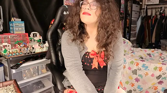 ShinyCherub webcam