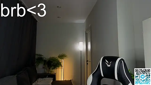 Leslie_Scott live cam on StripChat