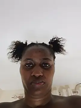 Squirt-quenn webcam