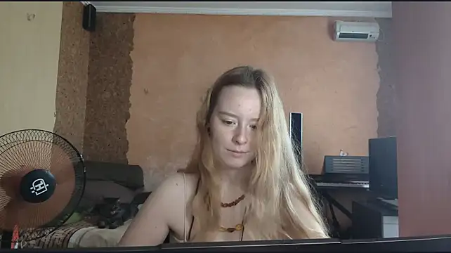 KateVibe_01 live cam on StripChat