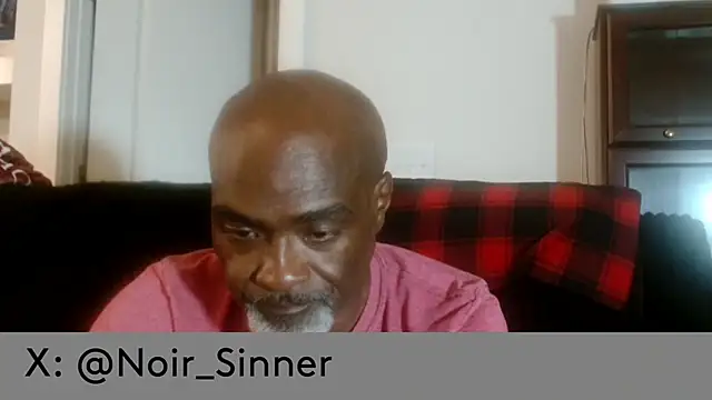 sinnernoir live cam on StripChat