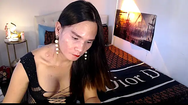 NinaDOM4CUM webcam
