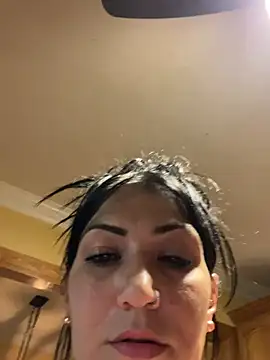 nude chat room LittleMissEeve