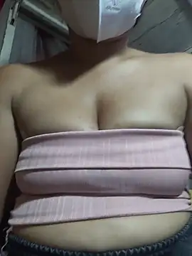 live amateur webcam MIKAA0606