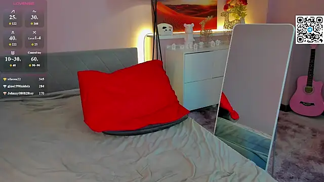 cherrylexi_ (F teen) - oil on the ass