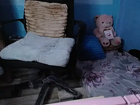 TransPetite1 live sex cam