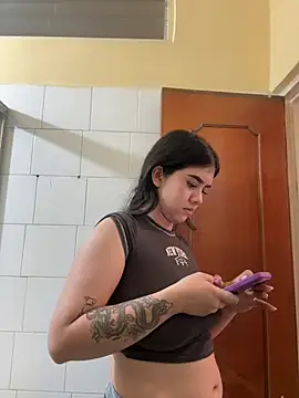 alhaana_ (F young) - OPEN SEXY ASS!!