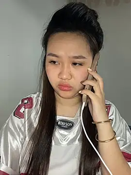Almira6868 webcam