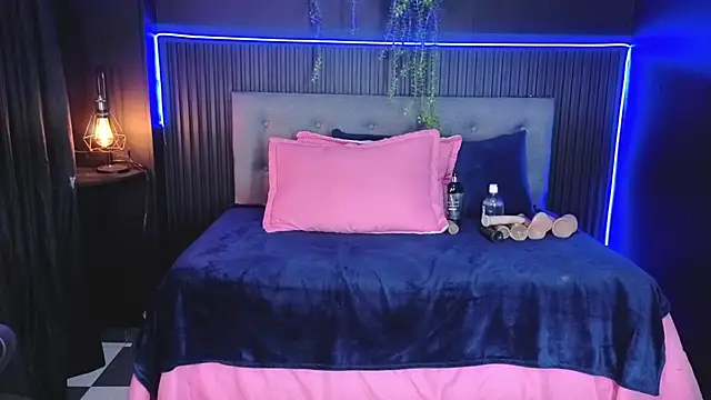 sasi_luna webcam
