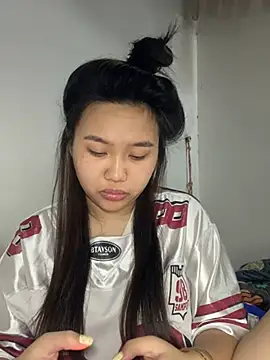 Almira6868 webcam