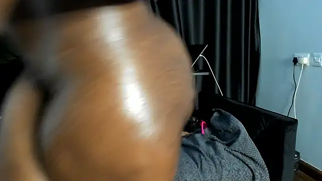 naughty_bigass