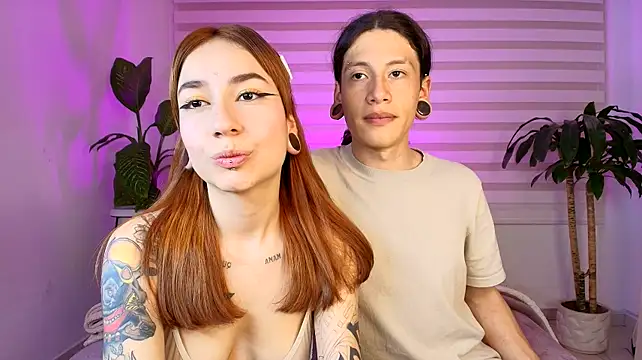 Sky_Intimate webcam