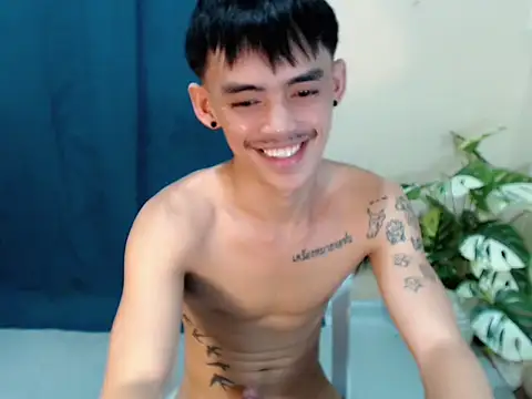 urhunky_boy webcam
