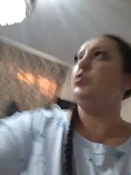 AMYRA_HOT webcam