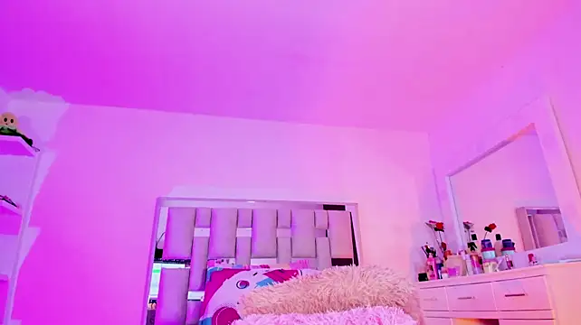 emili_clark webcam