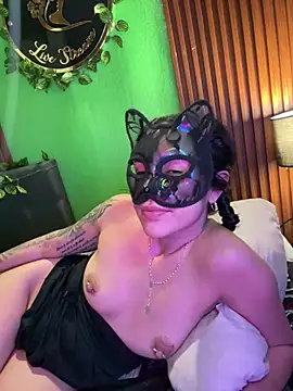 AnneSquirtty