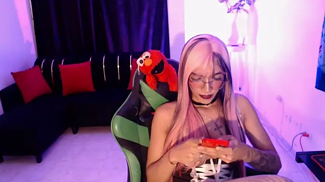 Cute_Aleja live cam on StripChat