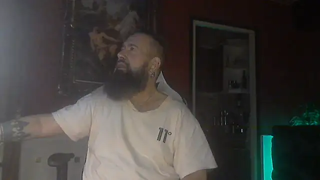 maseurbeardedpig webcam
