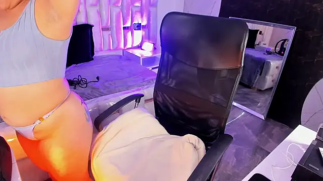 Amy_hoy69 webcam