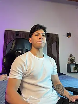 TonyPetrovjs webcam