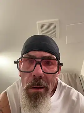 niceguybigcock live cam on StripChat