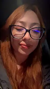 Sofii_gold live cam on StripChat