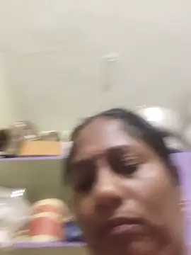 yamini1431 live cam on StripChat