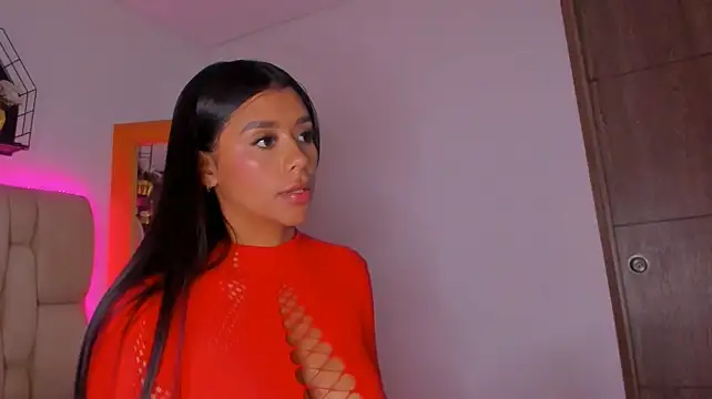 kayla-ada0 live cam on StripChat