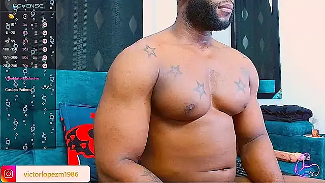 marcell_22cm live cam on StripChat