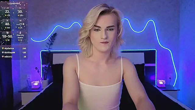 sexyblondee69 webcam