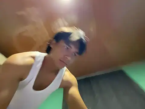Sexy_latino_outdoors webcam