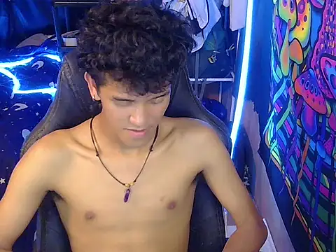 hugekenbigcock