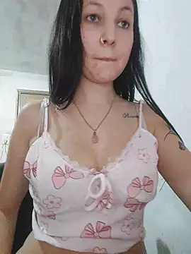 miluulatina (F young) - Squirt con mi vibrador🔥🔥