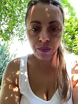 ladywithbigass