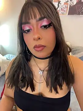 Im_Nalaa webcam