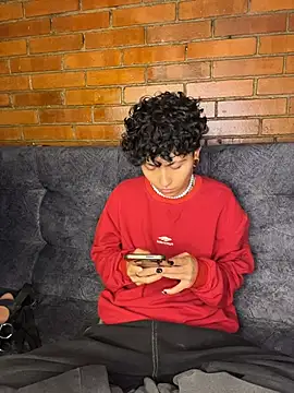 ian_mathias_ webcam