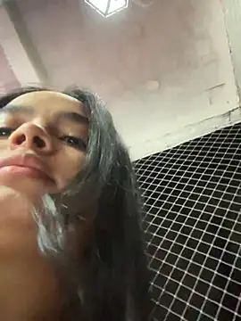 SofiBlossom_ webcam