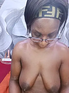 BLACKGODDESS78 webcam
