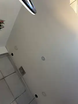 IvonneOwen webcam
