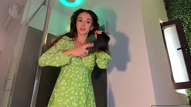 realhotfallingdevil webcam