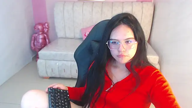 sarita_09_s webcam