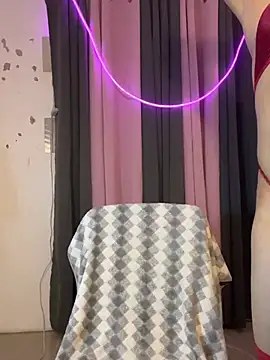 suckmedowmx live cam on StripChat