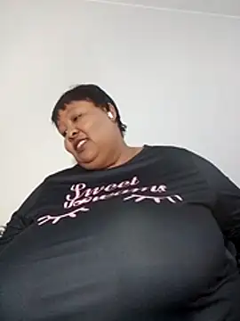 nancy111 webcam