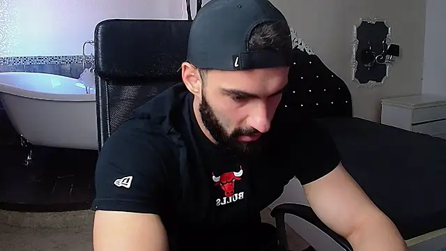 MicahLane live cam on StripChat