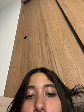 Nhefertary live cam on StripChat