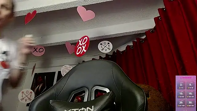 Niky_777 live cam on StripChat